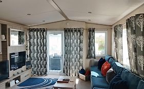 Contemporary Home At Ashford Rise, Tarka Holiday Park, Barnstaple - Beach - Coast - Tarka Trail - Ev Facilities On Site!